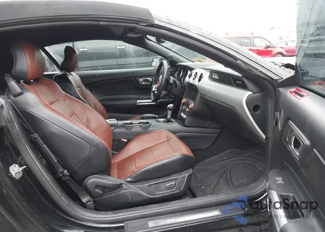 2015 Ford Mustang Ecoboost Premium z USA, uszkodzony, nr VIN 1FATP8UH0F5364380